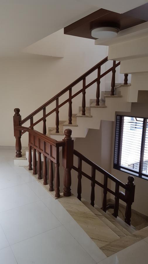 Good Stay Surat Exterior photo