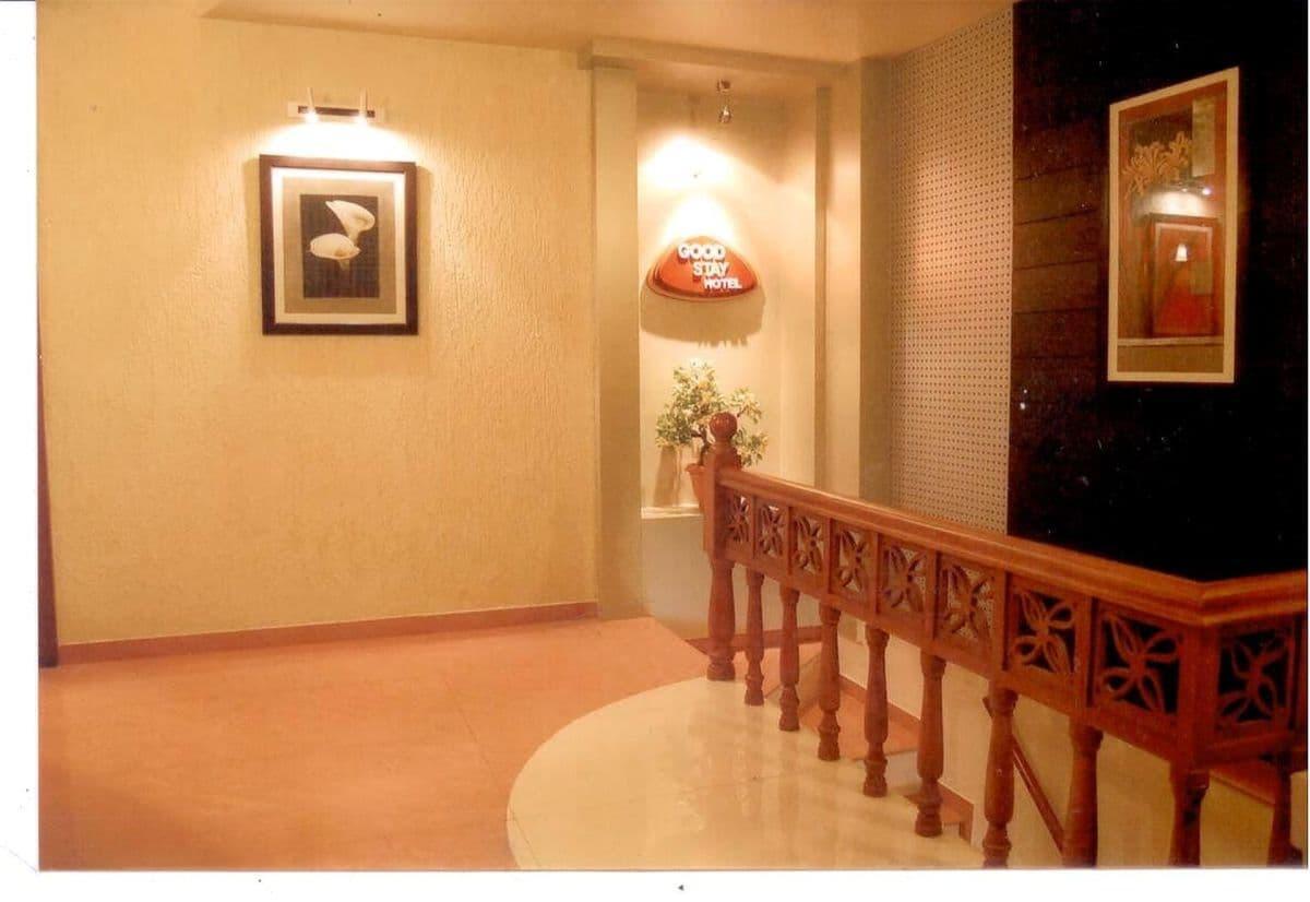 Good Stay Surat Exterior photo