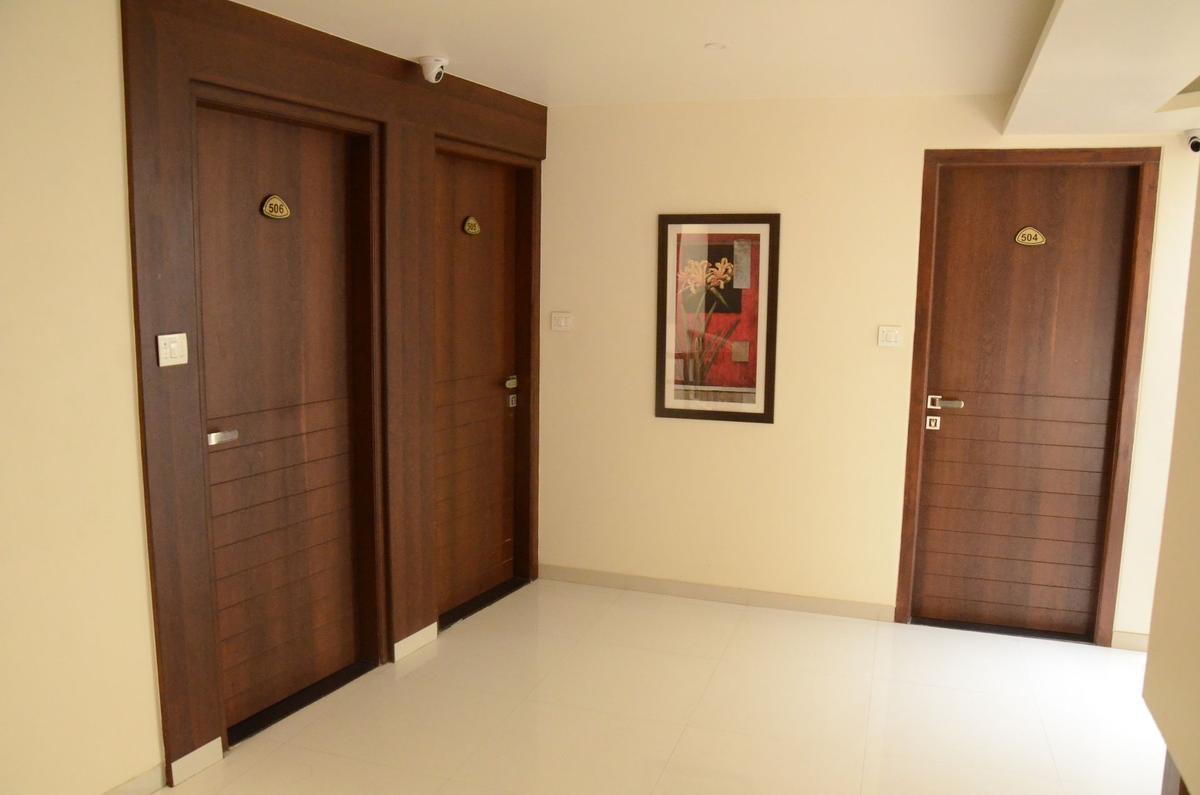 Good Stay Surat Exterior photo